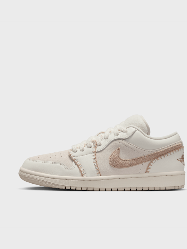 Jordan, Air Jordan 1 Low Se lt orewood brn/sail hemp, white, Image 1 of 8