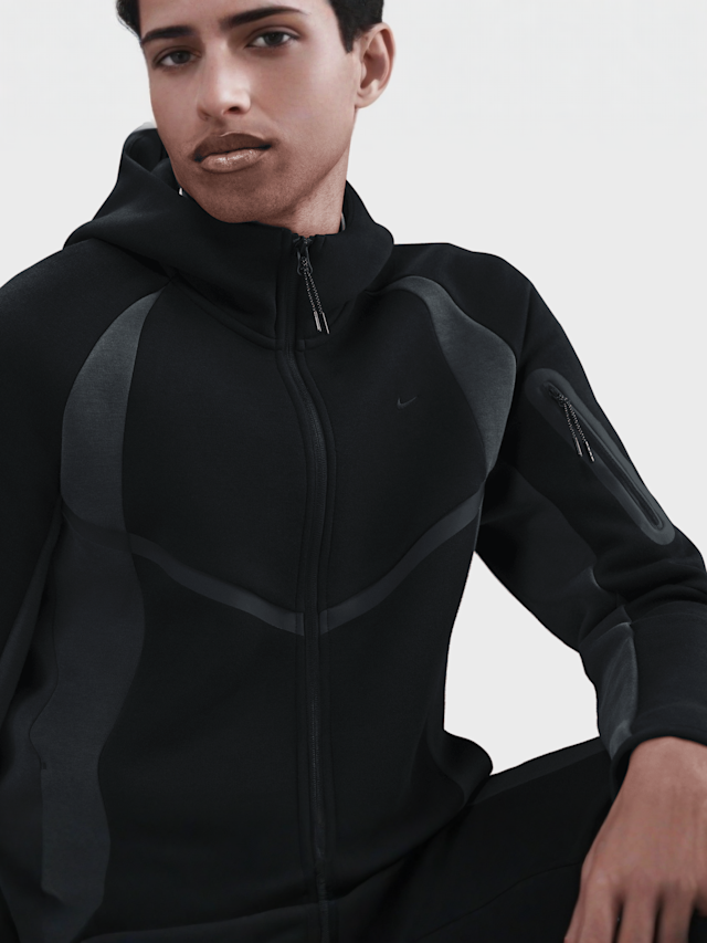 Nike, Tech Color-Block Full-Zip Fleece Windrunner Jacket, black, Image 3 of 5