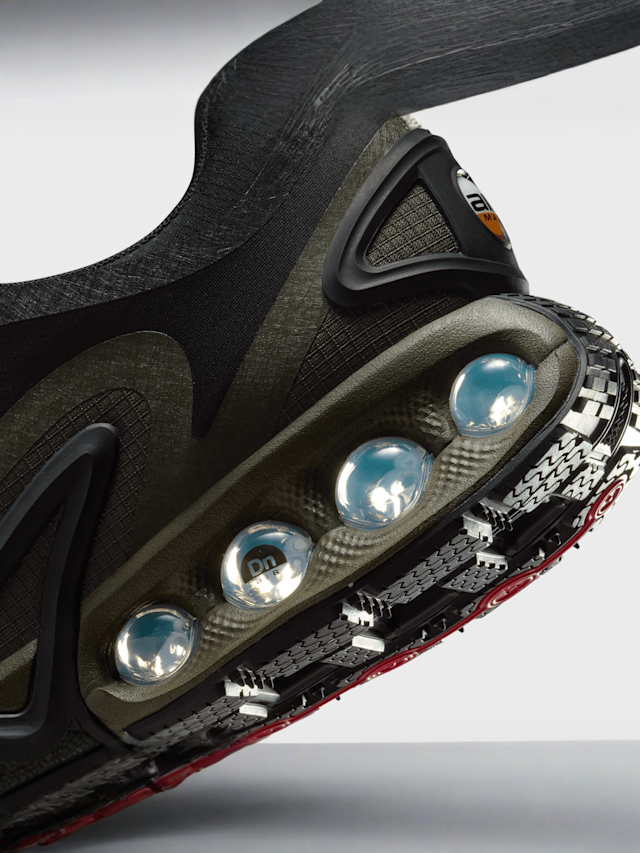 Nike, Air Max DN Roam black/silver/cargo khaki/stone, black, Image 8 of 9