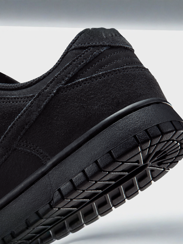 Nike, Dunk Low Retro SE, black, Image 8 of 9