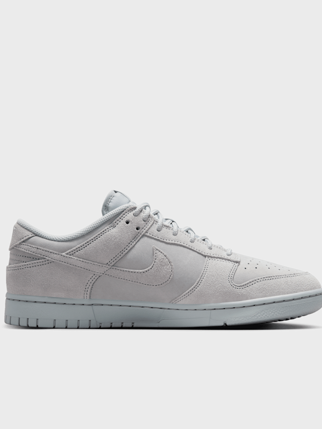 Nike, Dunk Low Retro SE, grey, Image 2 of 9