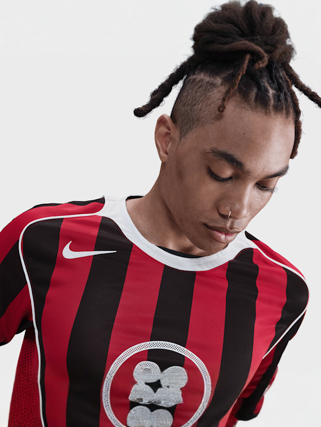 Nike, Total 90 Dri-FIT Long-Sleeve Soccer Top, czerwony, Obraz 4 z 6