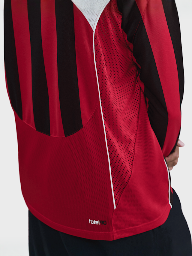Nike, Total 90 Dri-FIT Long-Sleeve Soccer Top, red, Image 5 of 6