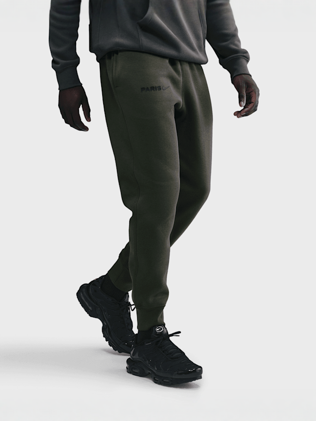Nike, Paris Saint-Germain Club Fleece Jogger, green, Image 1 of 6
