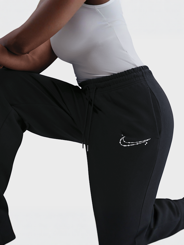 Nike, Sportswear Phoenix Fleece High-Rise Wide Pants, black, Image 3 of 5