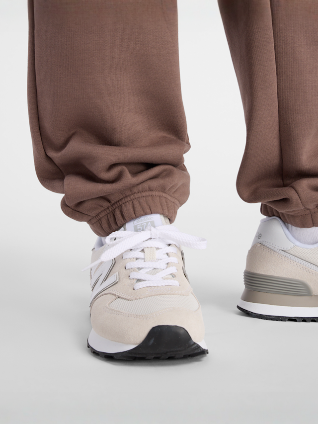 New Balance, Sport Essentials Fleece Jogger, bruin, Afbeelding 5 van 5