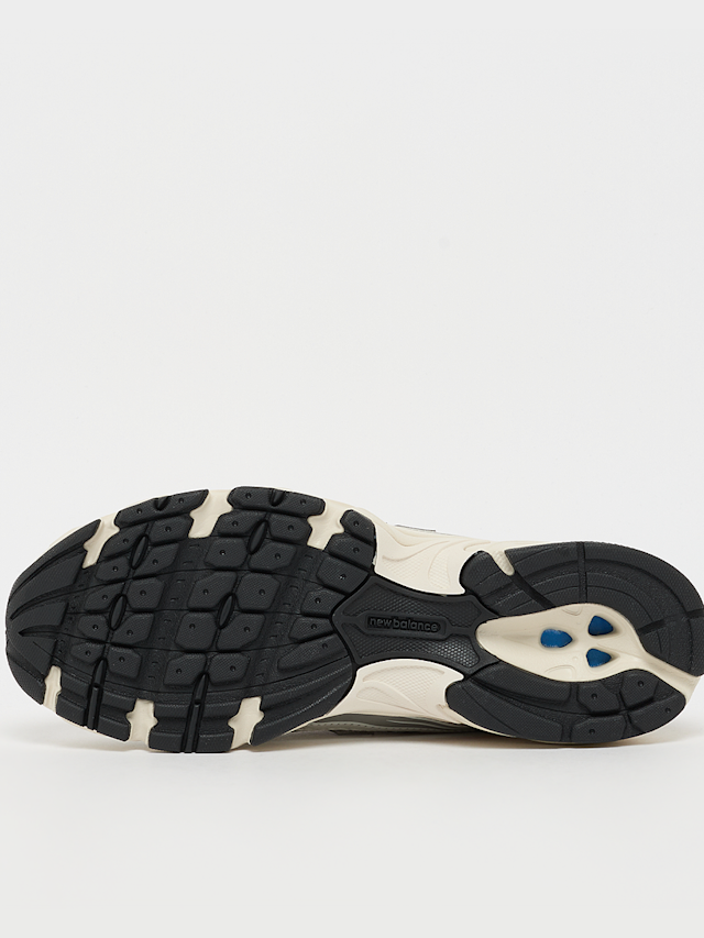 New Balance, 740 (GS), silver, Image 4 of 7