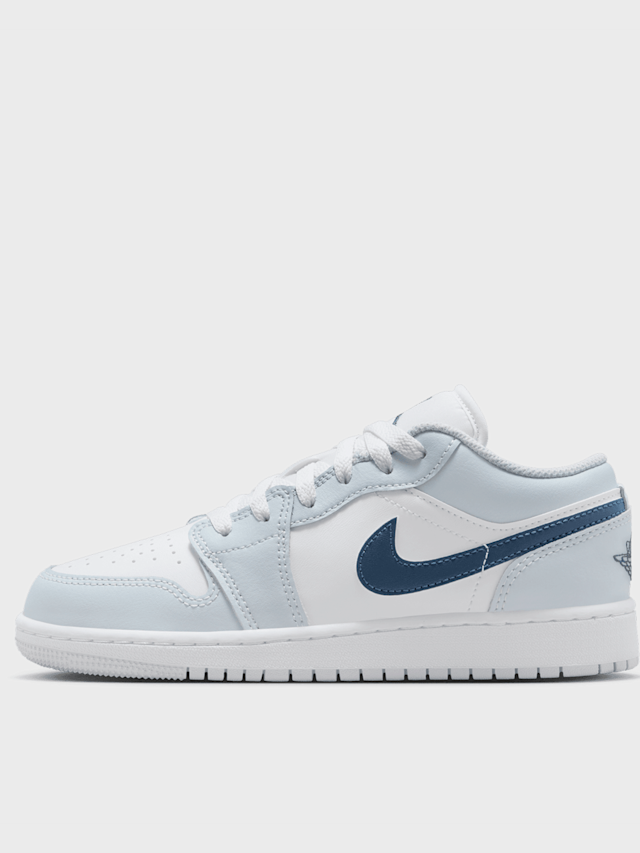 Jordan, Air Jordan Low BG (GS), white, Image 1 of 8