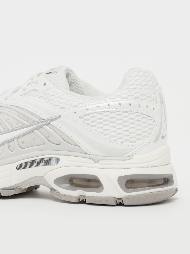 Nike, WMNS Air Max Moto 2K, white, Image 7 of 7