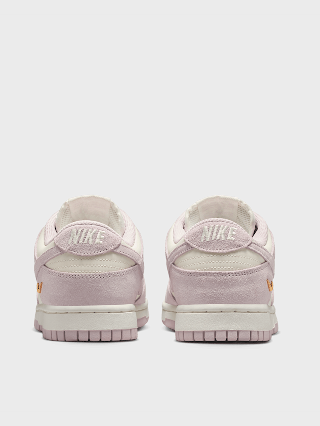 Nike, WMNS Dunk Low SE, light pink, Image 4 of 8
