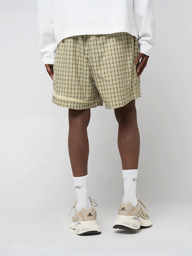 Umbro, Woven Football Short, beige, Image 2 of 4