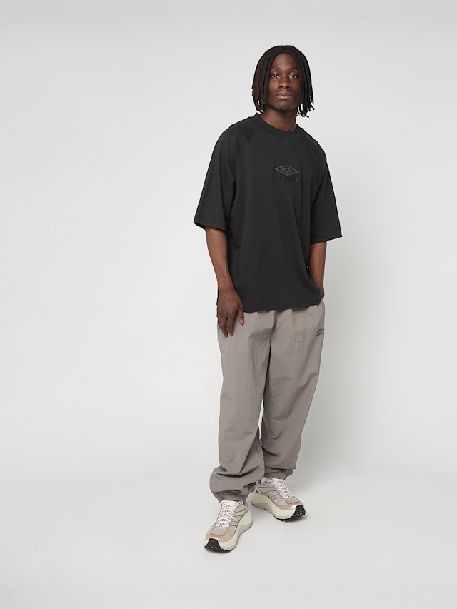 Umbro, Iconic Boxy Tee, black, Image 4 of 4