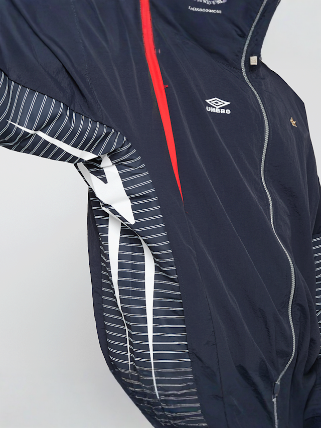 Umbro, Relaxed Track Jacket, blue, Image 4 of 5