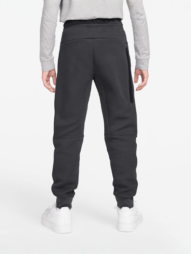 Nike, Sportswear Tech Fleece Jogger, grey, Image 2 of 3