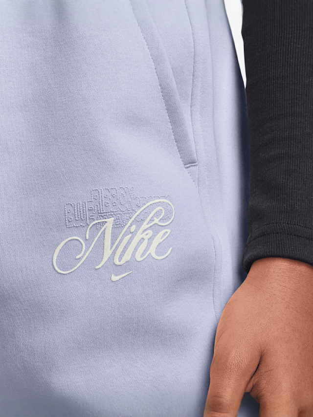 Nike, Sportswear Club Fleece Loose Graphic Pant, blue, Image 3 of 3