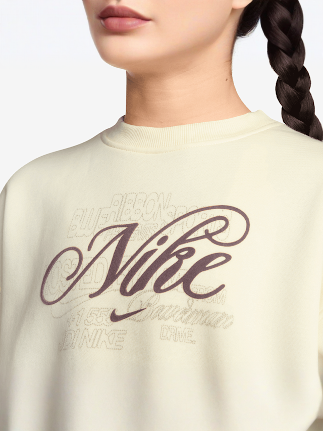 Nike, Sportswear Club Fleece Boxy Graphic Crew, beige, Image 3 of 3