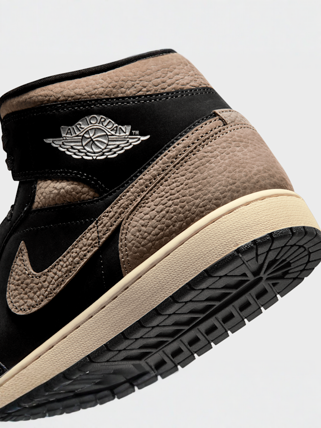 Jordan, Air Jordan 1 Mid SE summit white/blue chill-black, black, Image 8 of 8