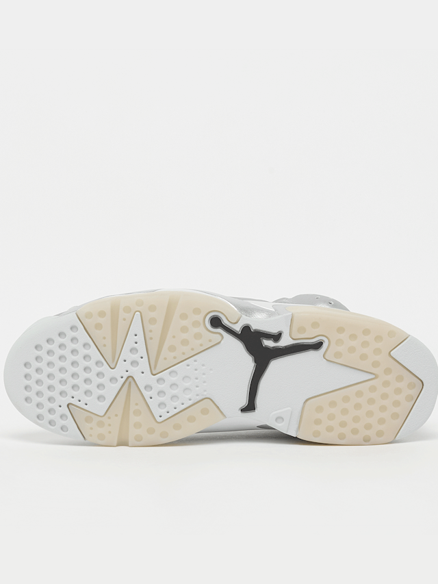 Jordan, Air Jordan 6 Retro x Paris Saint-Germain "Metallic Silver", silver, Image 4 of 7