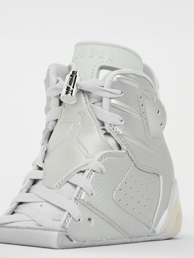 Jordan, Air Jordan 6 Retro x Paris Saint-Germain "Metallic Silver", silver, Image 6 of 7