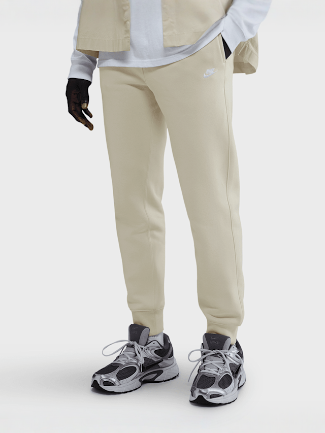 Nike, Club Joggers, beige, Image 1 of 5