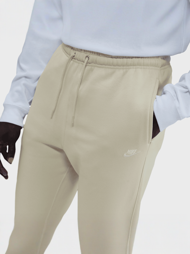 Nike, Club Joggers, beige, Image 3 of 5