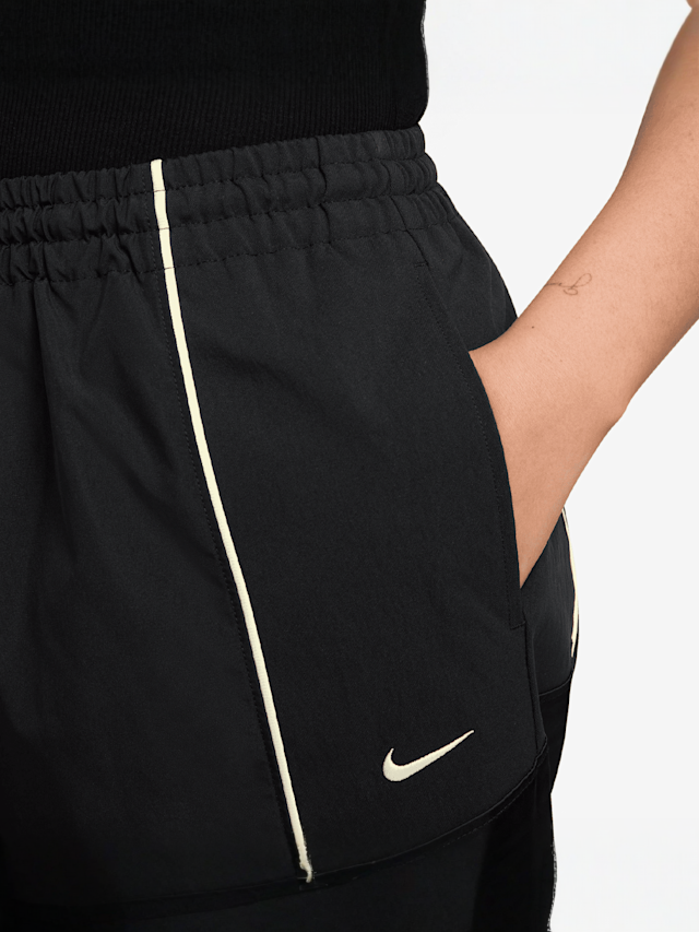 Nike, Sportswear Track Pant, black, Image 3 of 3