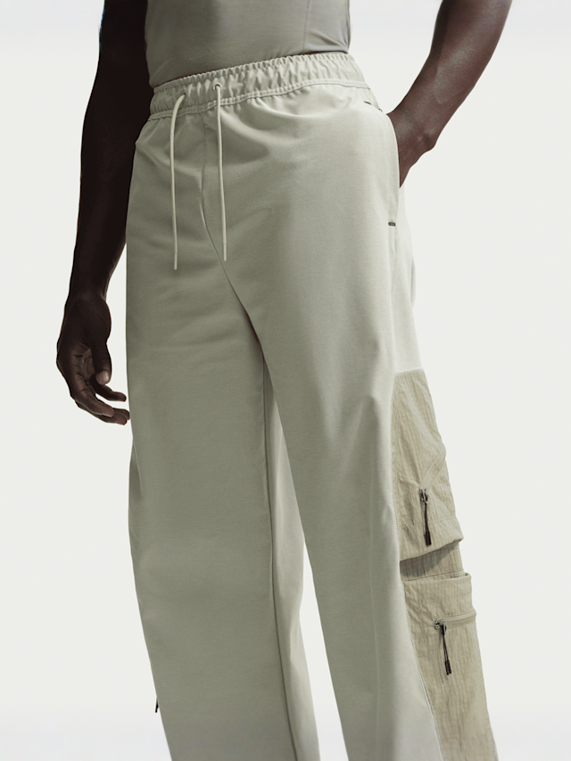 Nike  , Sportswear Tech Knit Utility Pants, green, Image 3 of 7