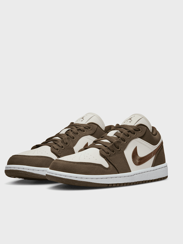 Jordan, Air Jordan 1 Low SE, white, Image 3 of 8