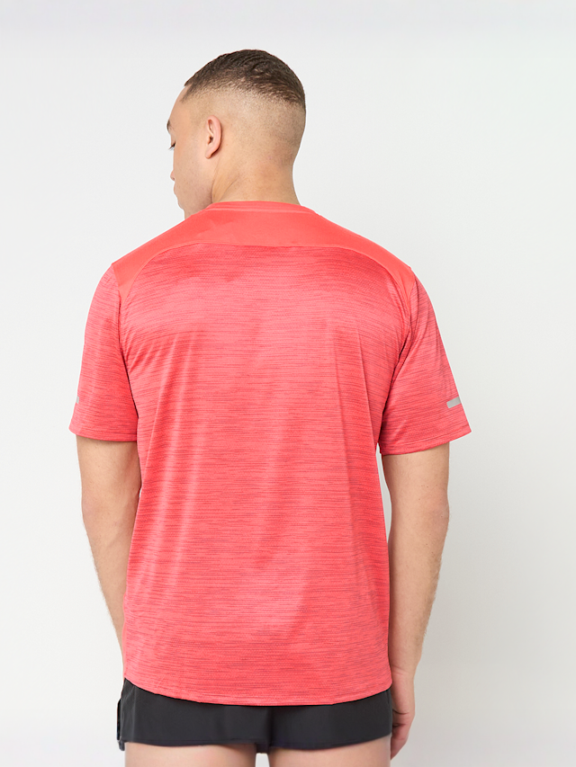 Under Armour, Tech Utility Shortsleeve, red, Image 2 of 8