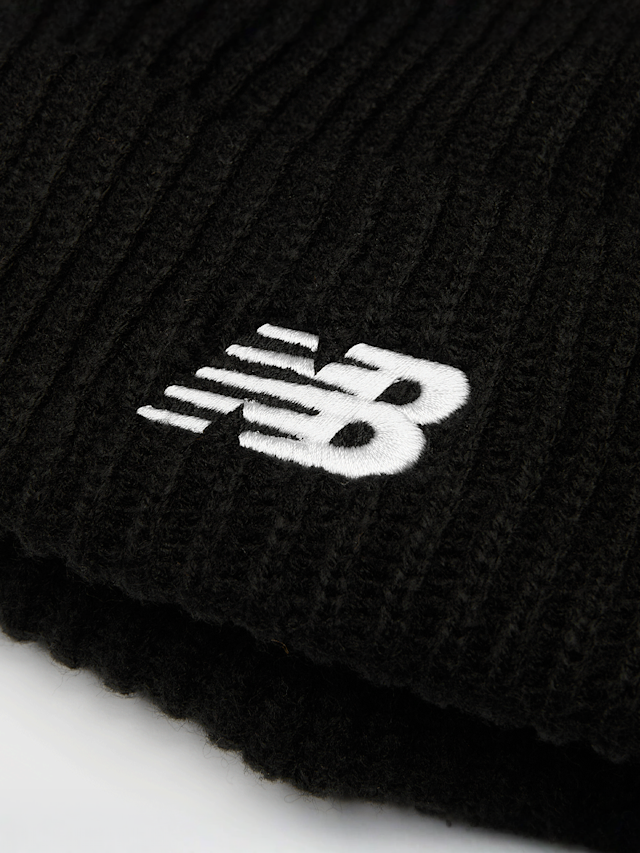 New Balance, Simple Beanie, black, Image 3 of 3