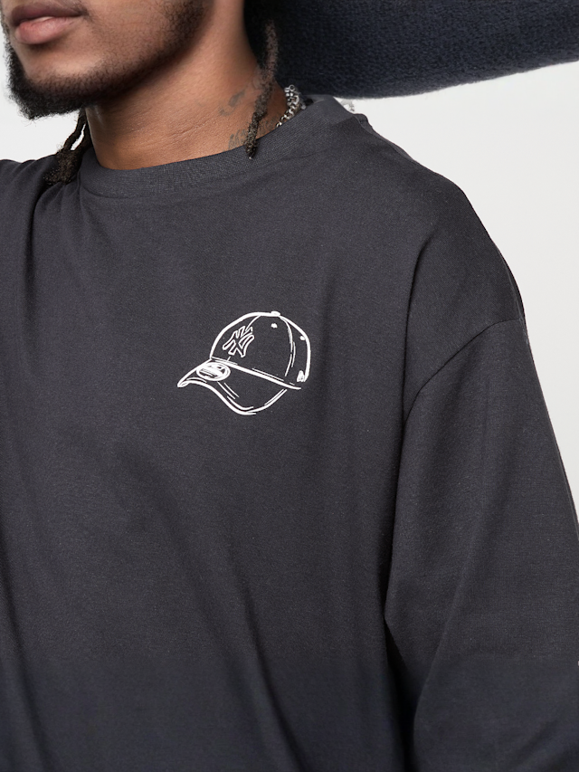 New Era, MLB Baseball Graphic Oversized Tee New York Yankees, black, Image 4 of 6