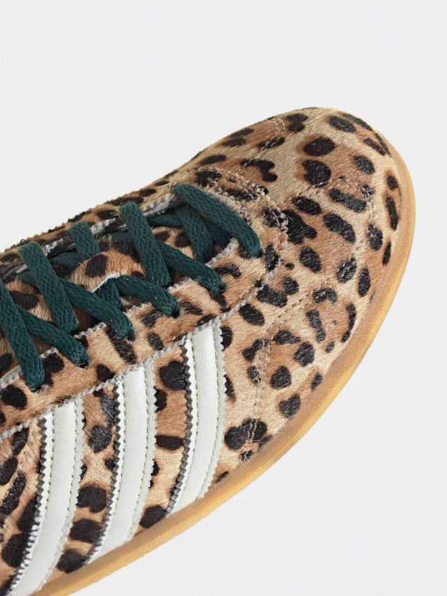 adidas Originals, Gazelle Lo Pro, multi-colour, Image 7 of 8