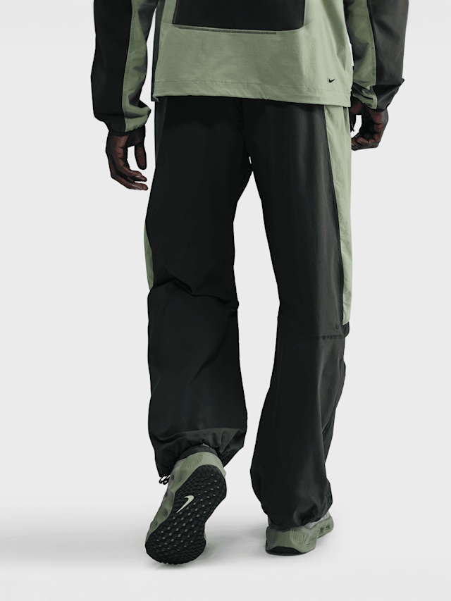 Nike, Tech Dri-FIT Woven Color-Block Oversized Pants, black, Image 2 of 6