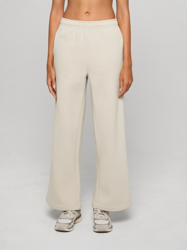Urban Classics, Ladies Fluffy Wideleg Trackpants, beige, Image 1 of 3