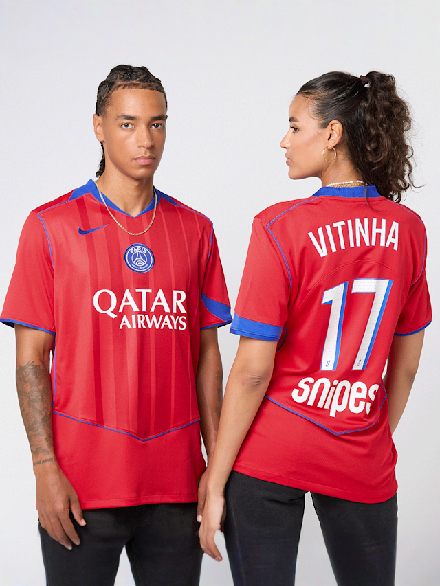 Nike, Vitinha / No. 17 / PSG Nike Third Stadium 2025/26, rood, Afbeelding 1 van 7