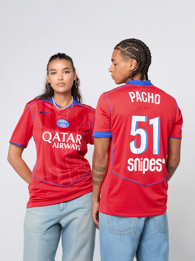 Nike, Pacho / No. 51 / PSG Nike Third Stadium 2025/26, red, Image 1 of 7