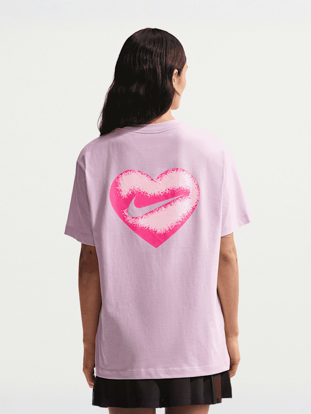 Nike  , Sportswear Valentines Boxy Oversize Tee, light pink, Image 2 of 5