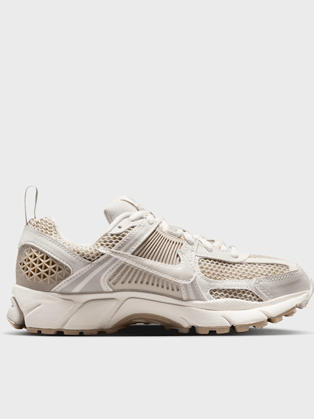 Nike  , Vomero 5 (GS), beige, Image 2 of 9