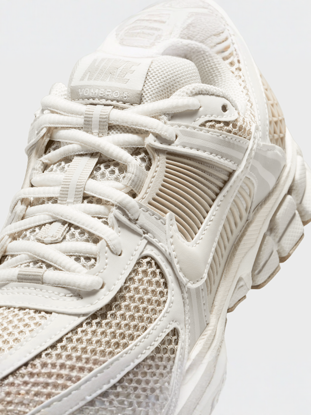 Nike  , Vomero 5 (GS), beige, Image 7 of 9