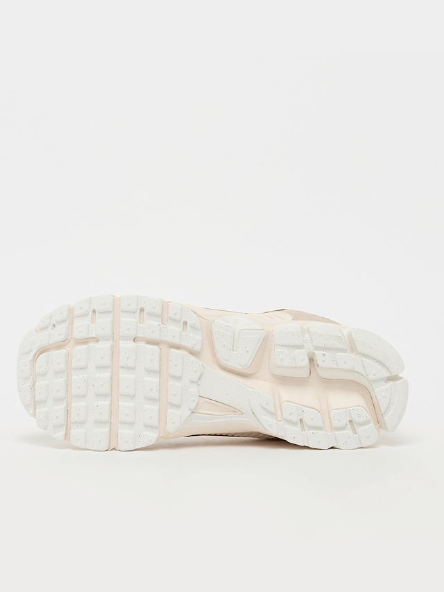 Nike  , Vomero 5 (GS), beige, Image 4 of 7