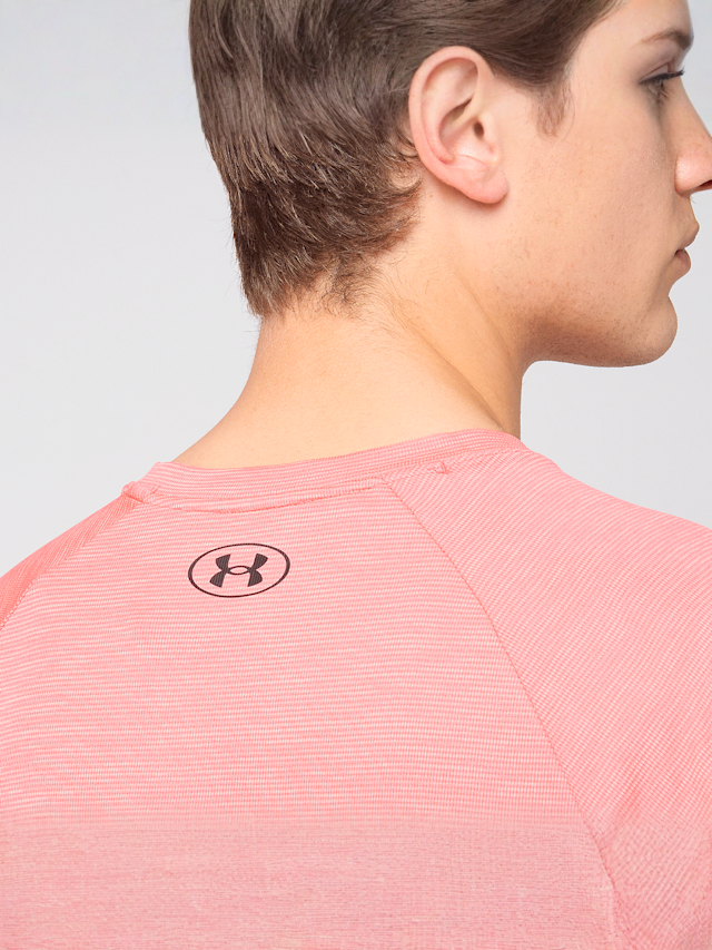 Under Armour, Tech Textured Shortsleeve, red, Image 4 of 5