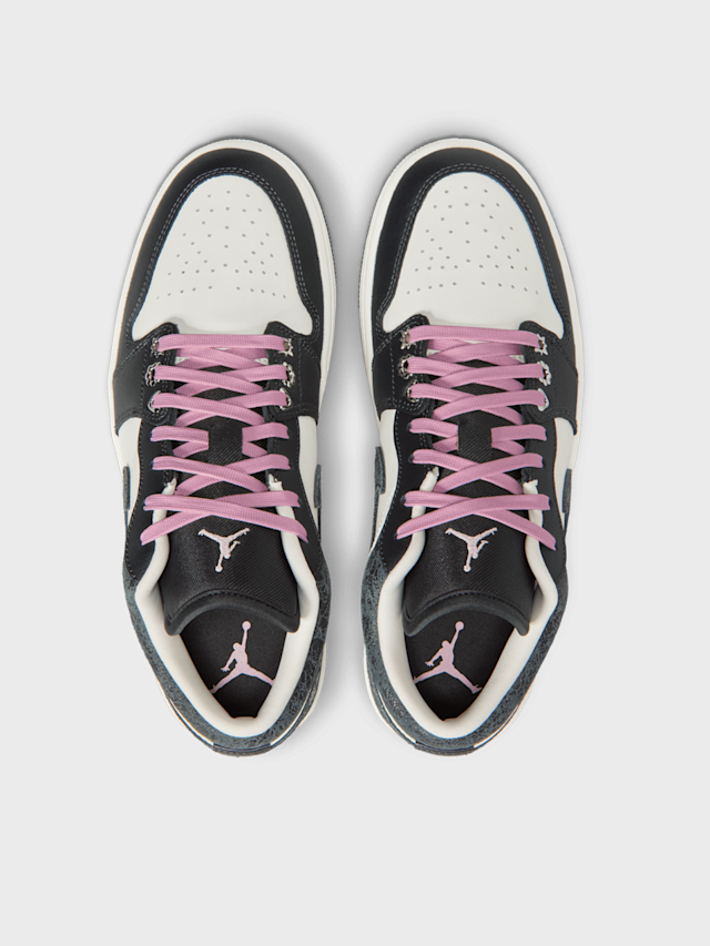Jordan, Air Jordan 1 Low SE, black, Image 6 of 8