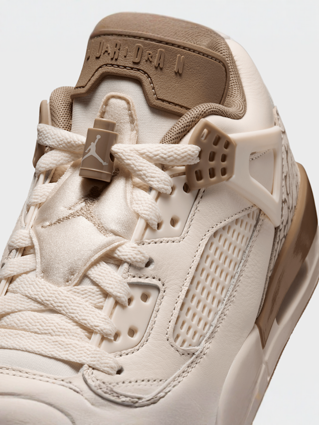 Jordan, Spizike Low, beige, Image 7 of 8