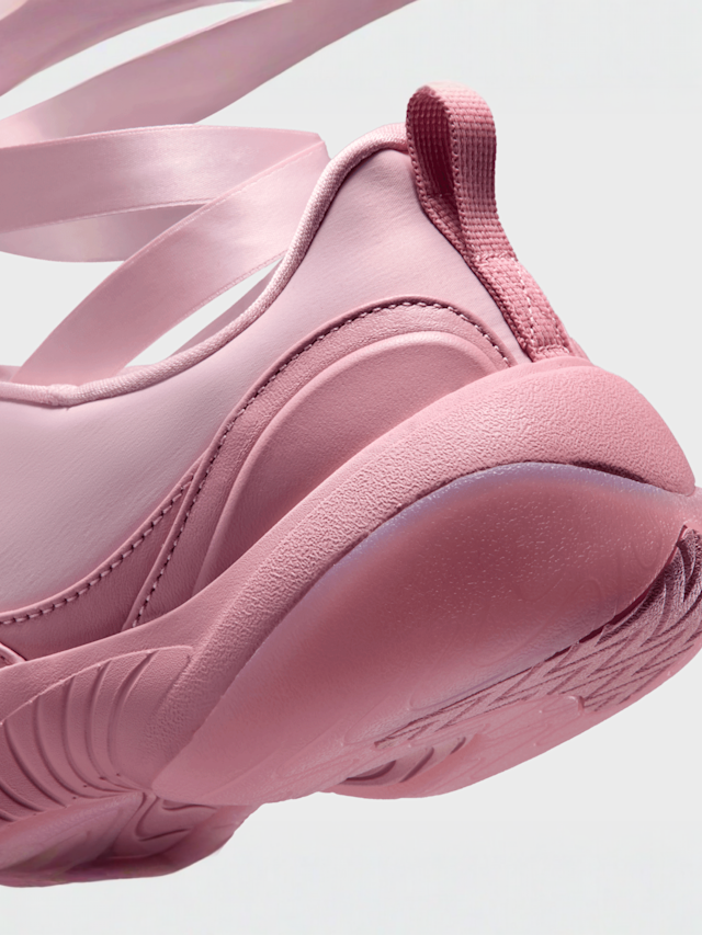 Nike  , Pointe, light pink, Image 8 of 8