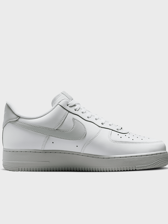 Nike  , Air Force 1 '07, white, Image 2 of 8