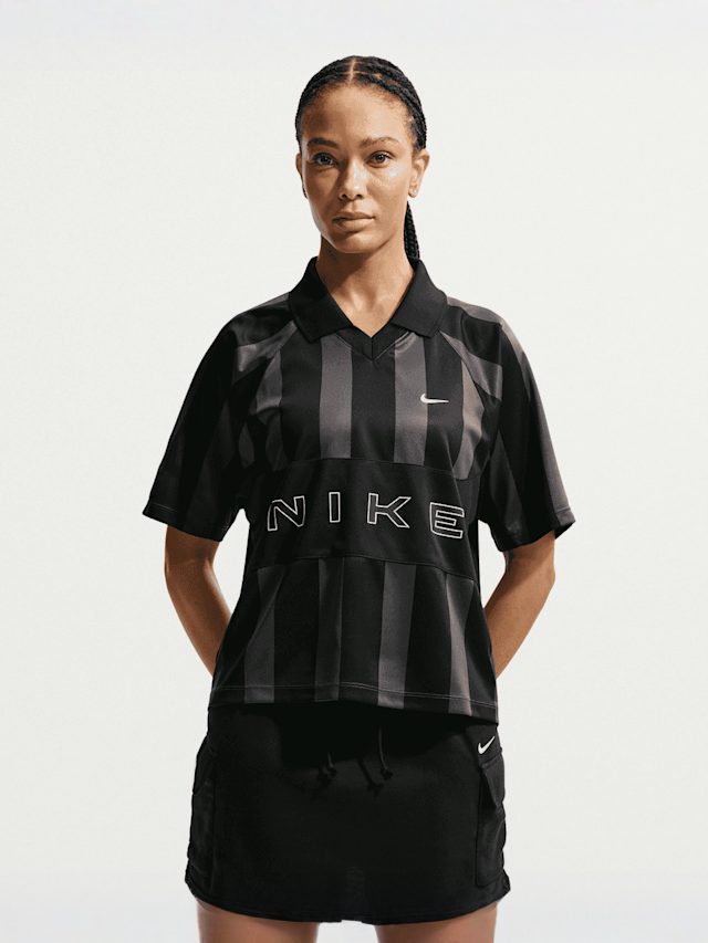 Nike  , Sportswear Oversized Jersey, black, Image 1 of 5
