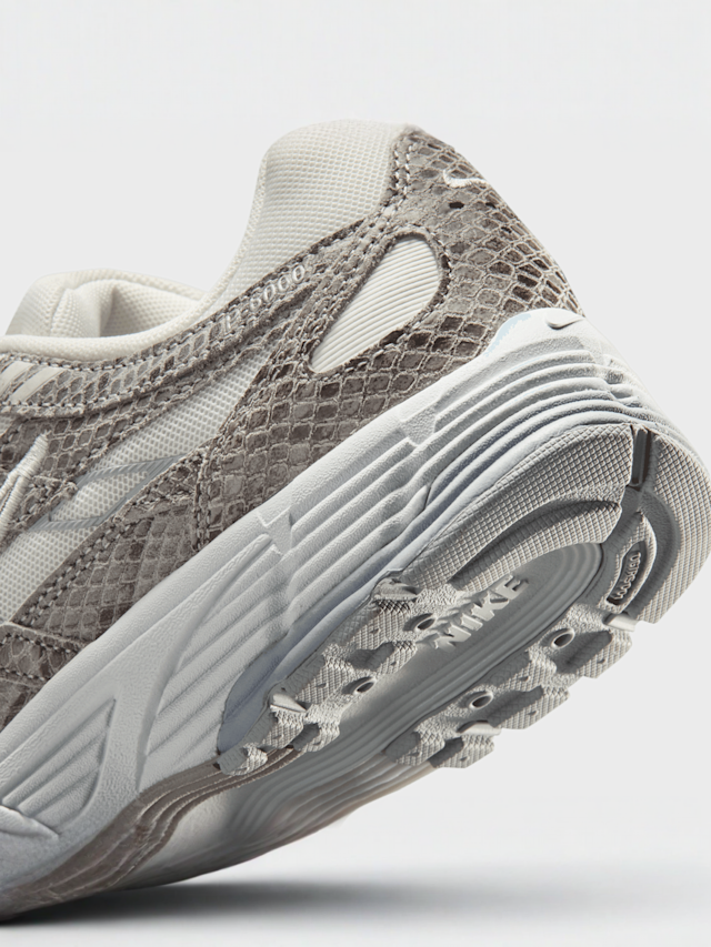 Nike  , WMNS P-6000 SE, brown, Image 8 of 8