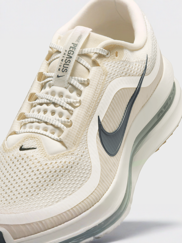 Nike  , Pegasus Premium, beige, Image 7 of 9