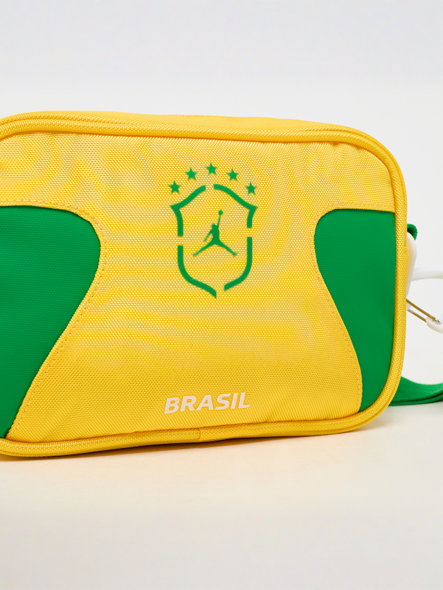 Jordan, P6 Element Camera Bag Brazil, yellow, Image 4 of 5