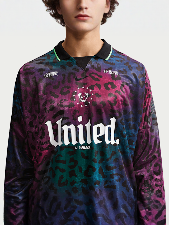 Nike  , Sportswear Family Lonsleeve Jersey, multi-colour, Image 3 of 6
